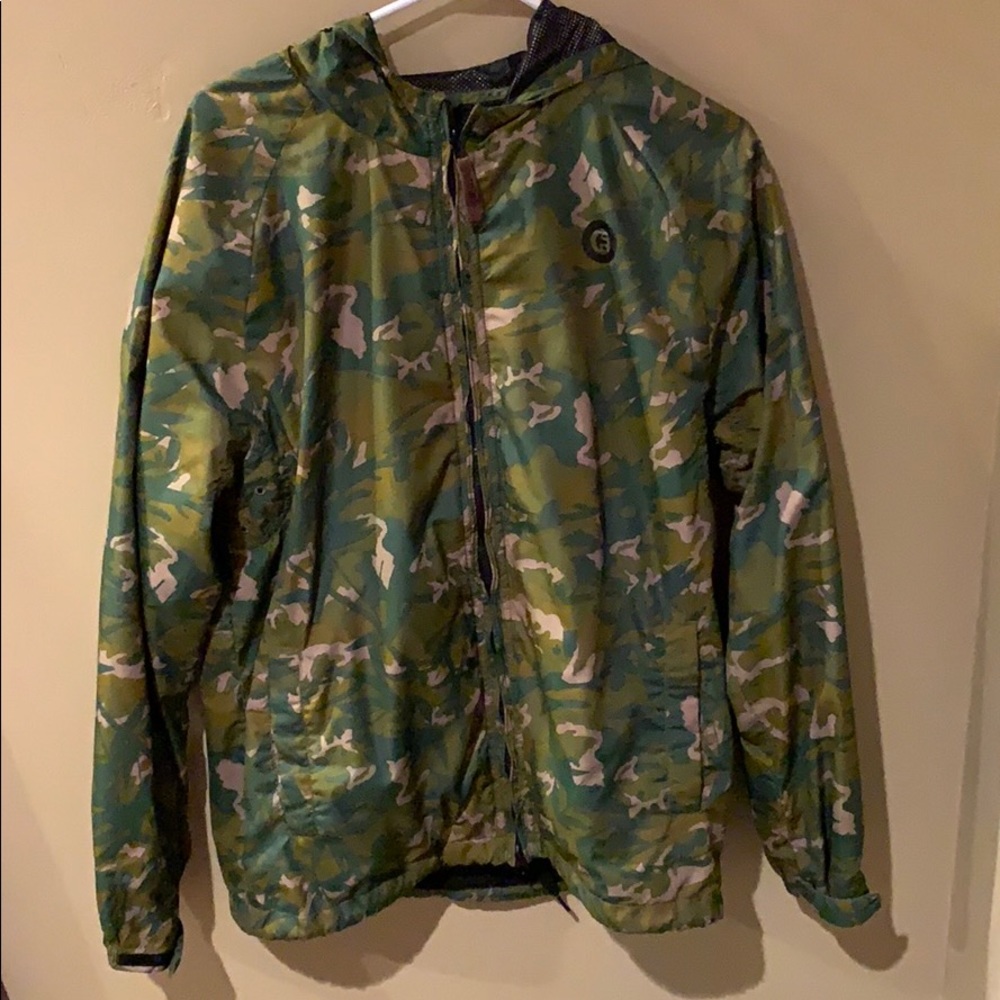 Etnies camo windbreaker